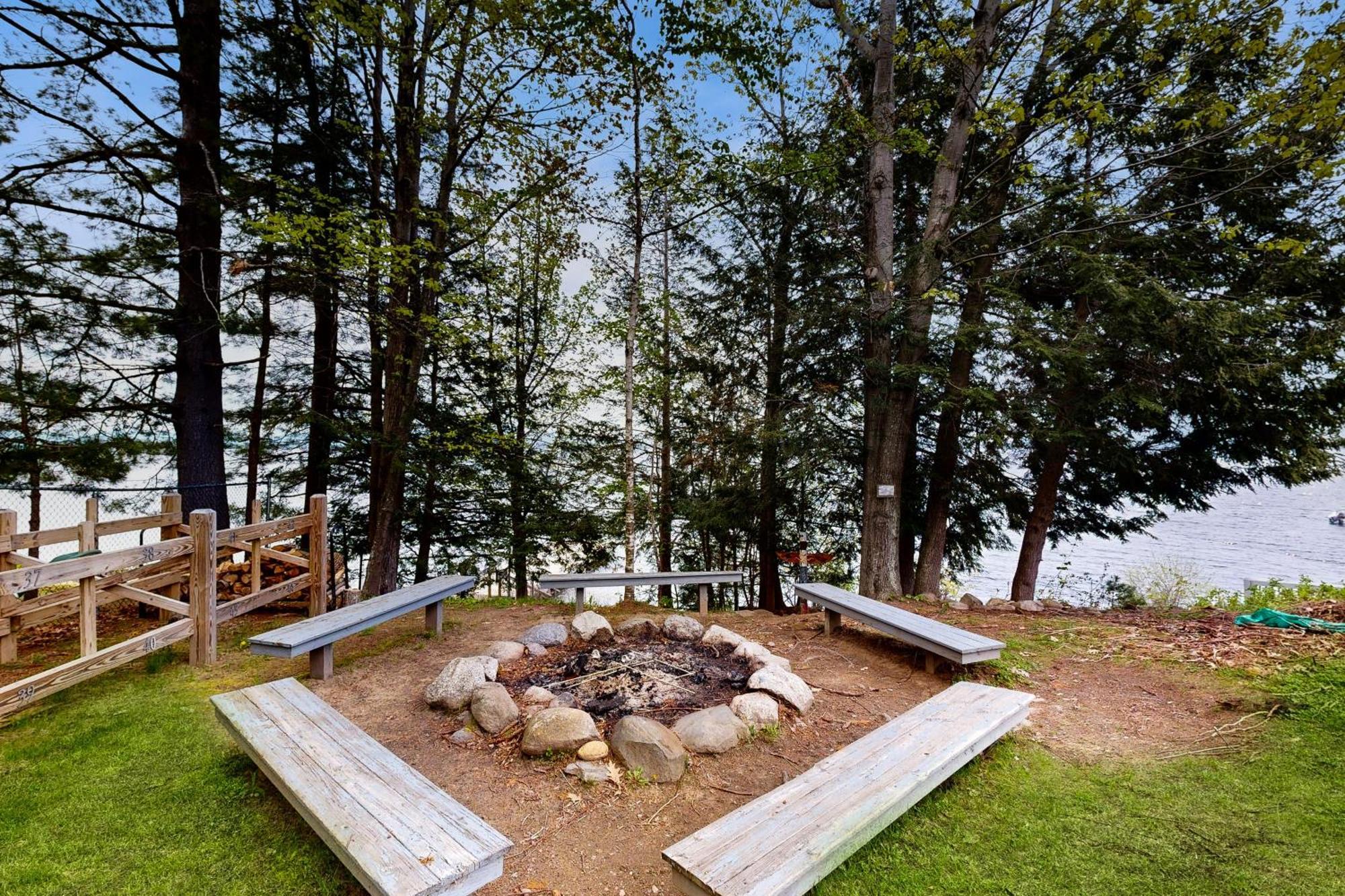 Samoset Condo On Lake Winnipesaukee Gilford Oda fotoğraf